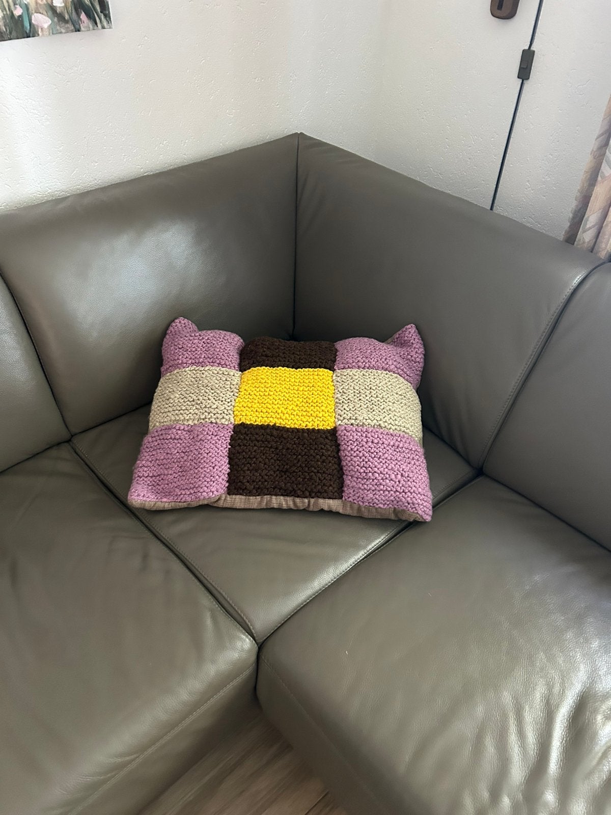 Handgemaakt honden- en kattenkussen van schapenwol en stof, Ophalen of Verzenden, Zo goed als nieuw, Wol
