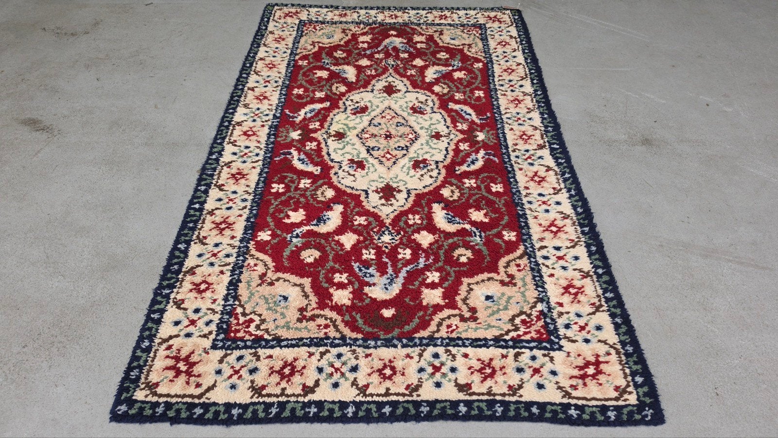 Vintage Handgeknoopt oosters wol Smyrna tapijt 123x208cm, Crème, Gebruikt, 100 tot 150 cm, 200 cm of meer
