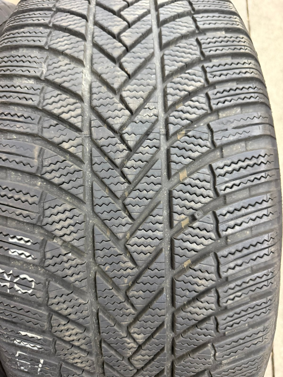 Bridgestone winterbanden VW ID.4 / Mercedes GLC 19 inch, Ophalen, Winterbanden, Band(en)
