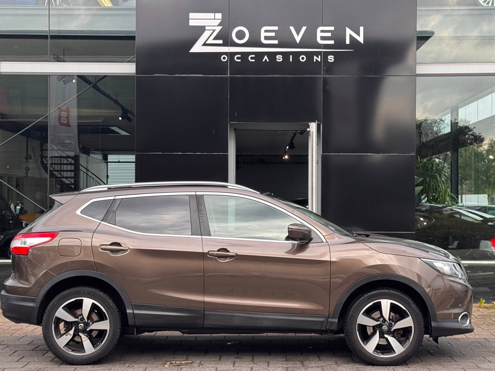 Nissan Qashqai 1.6 N-Connecta, Auto's, Voorwielaandrijving, Gebruikt, 4 cilinders, 163 pk