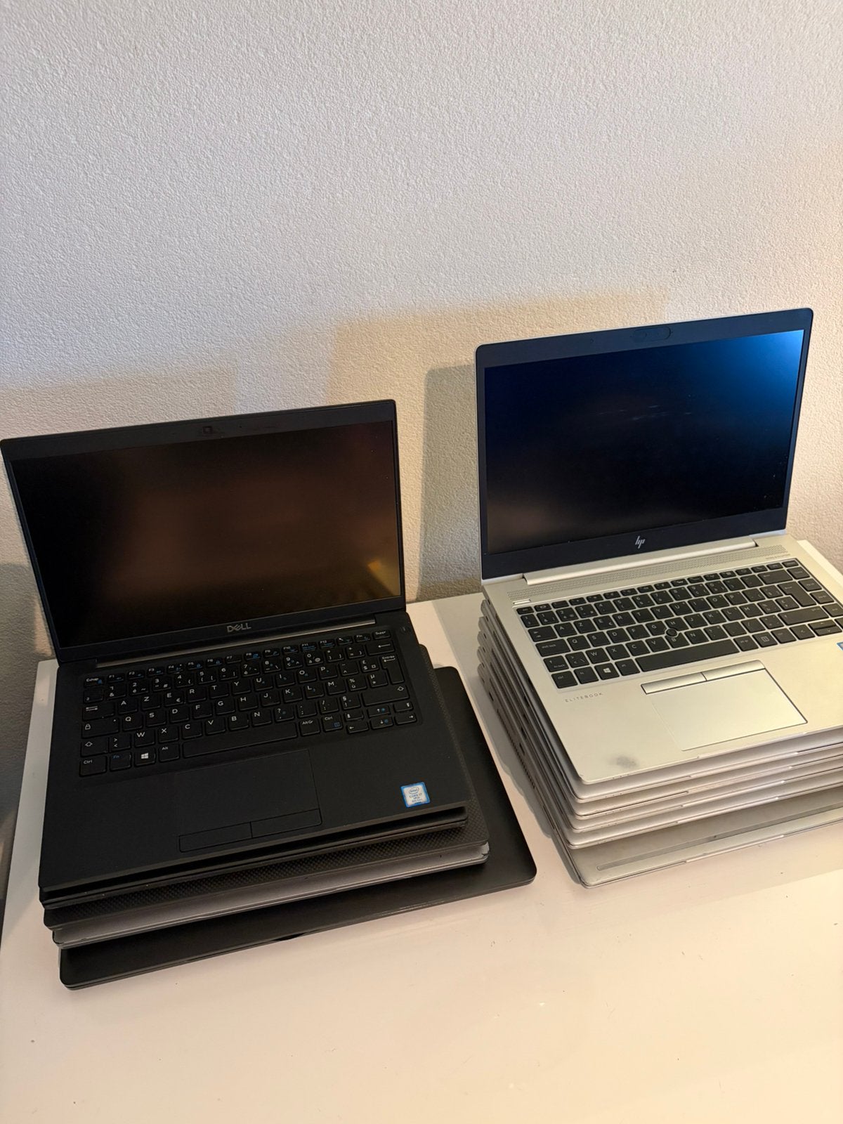 Partij 14x HP DELL AZERTY Laptops Core i5 i7 - 8e gen + SSD, Computers en Software, Windows Laptops, Gebruikt, 14 inch, SSD, 3 tot 4 Ghz