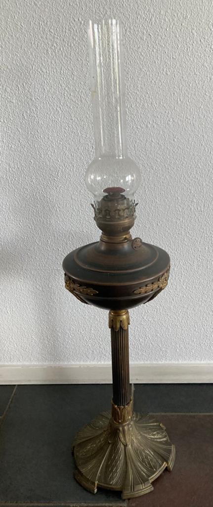 Antieke olie lamp Art nouveau rond 1900, Ophalen of Verzenden