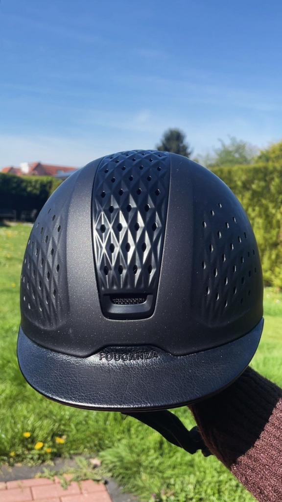 Paardrijd cap- fouganza- maat 54Cm, Dieren en Toebehoren, Paardrijkleding, Ophalen of Verzenden, Dressuur