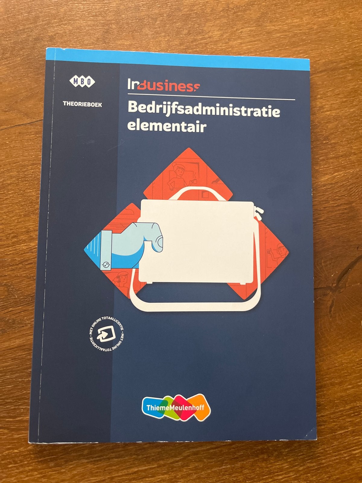 InBusiness Bedrijfsadministratie elementair MBO theorieboek, Ophalen of Verzenden, Gamma, Zo goed als nieuw, MBO