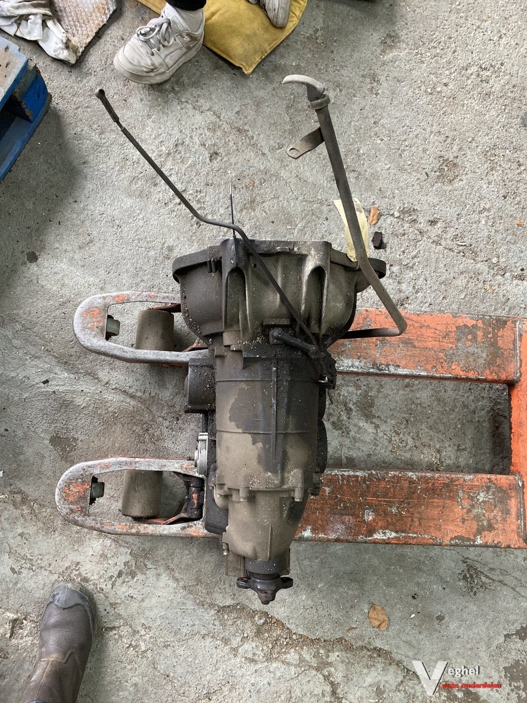 Mercedes W123 Automaatbak 123 270 0001 722 111 02 040 389, Auto-onderdelen, Transmissie en Toebehoren, Ophalen, Gebruikt, -, -