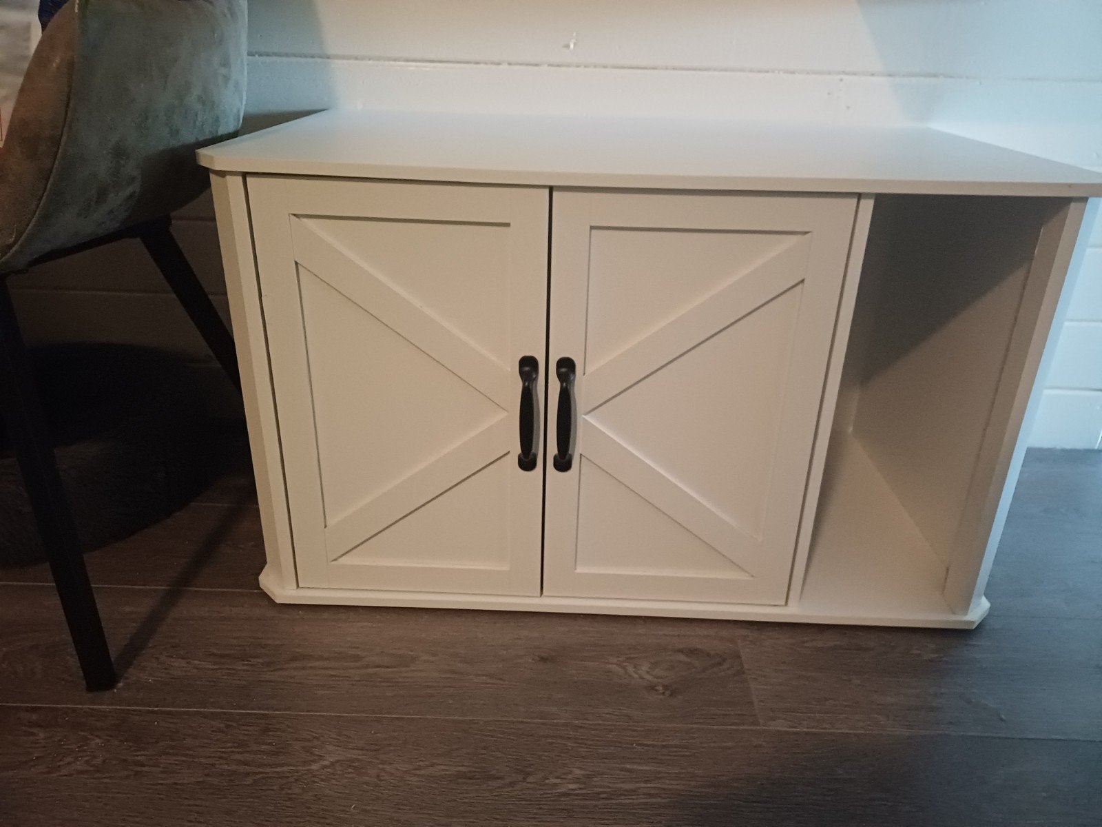 Kattenbak kast, Ophalen