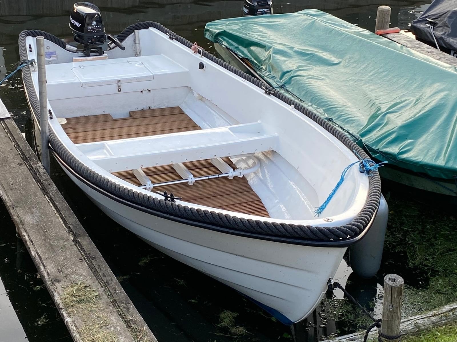 Motorboot te koop, Watersport en Boten, Roeiboten, Ophalen, Gebruikt, Polyester, Sloep