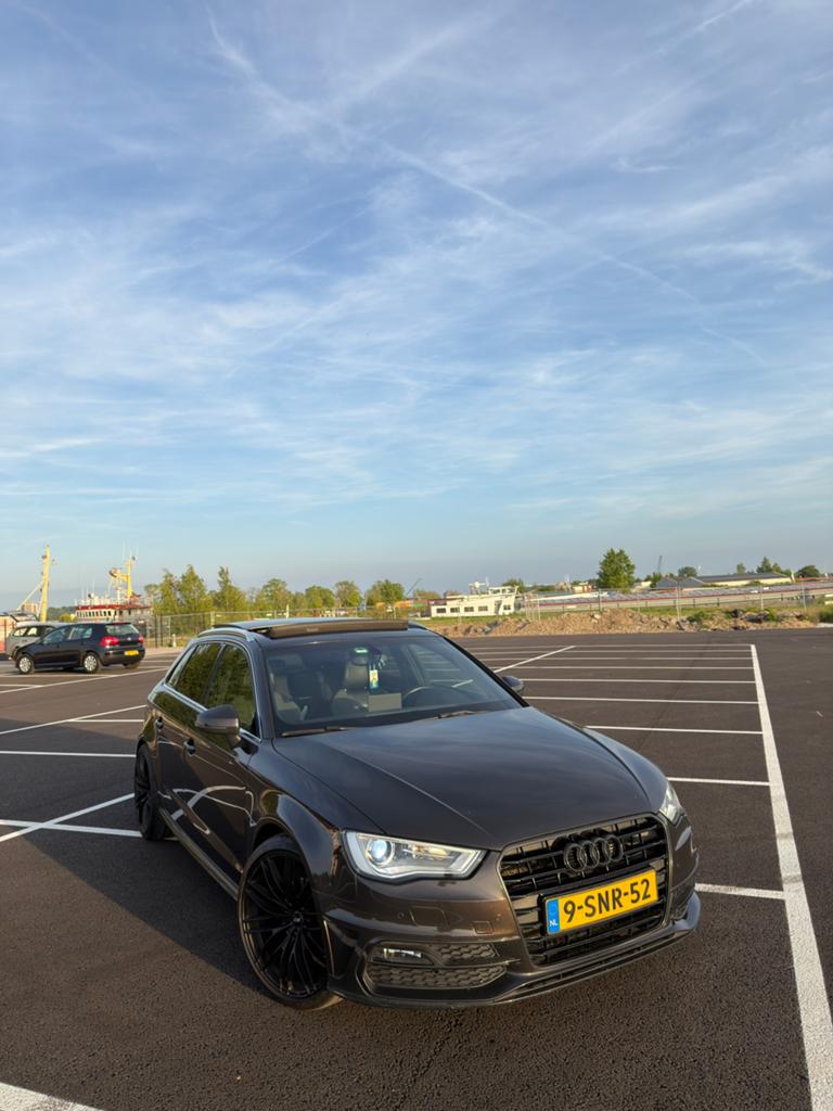 Audi A3 1.4 Tfsi 90KW Sportback S-tronic 2013 Bruin, Auto's, Bruin, 122 pk, Origineel Nederlands, 1395 cc