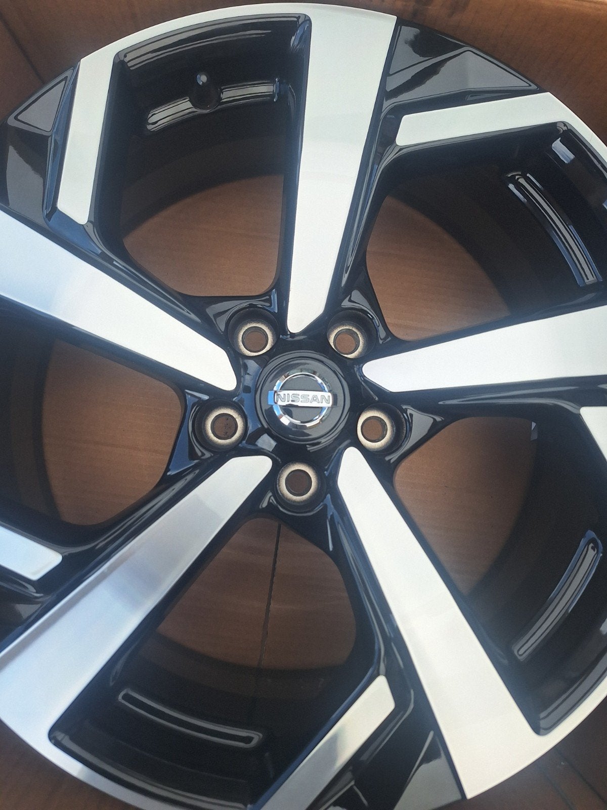 Nissan Qashqai J11 19 inch velgen z.g.a.n. incl. zomerbanden, Auto-onderdelen, Gebruikt, Banden en Velgen, Zomerbanden, Ophalen