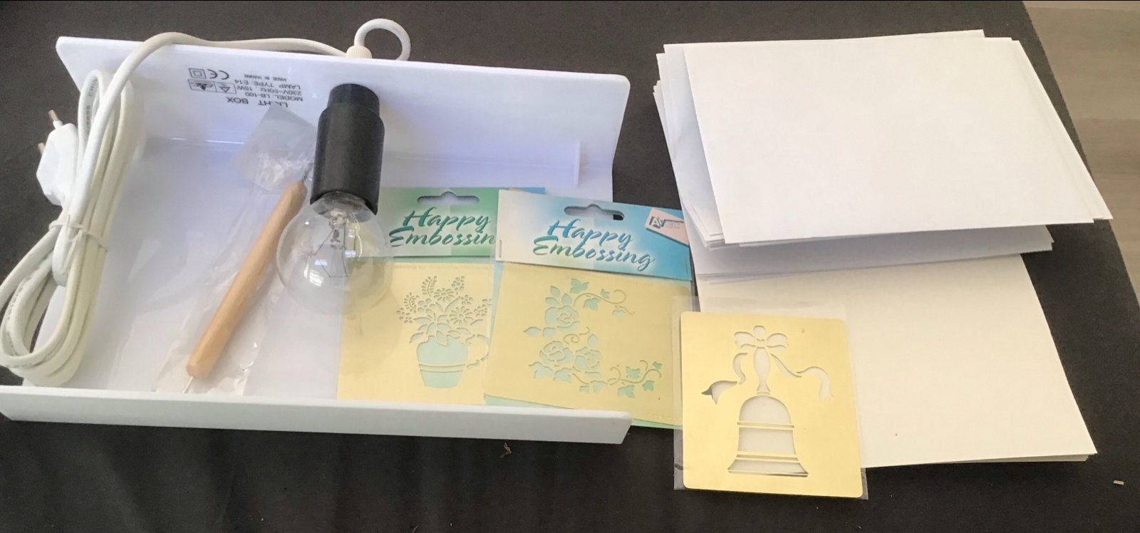 Vintage Embossing Kit Compleet - Niet Gebruikt, Nieuw, Meerkleurig, Ophalen of Verzenden, Papier of Karton