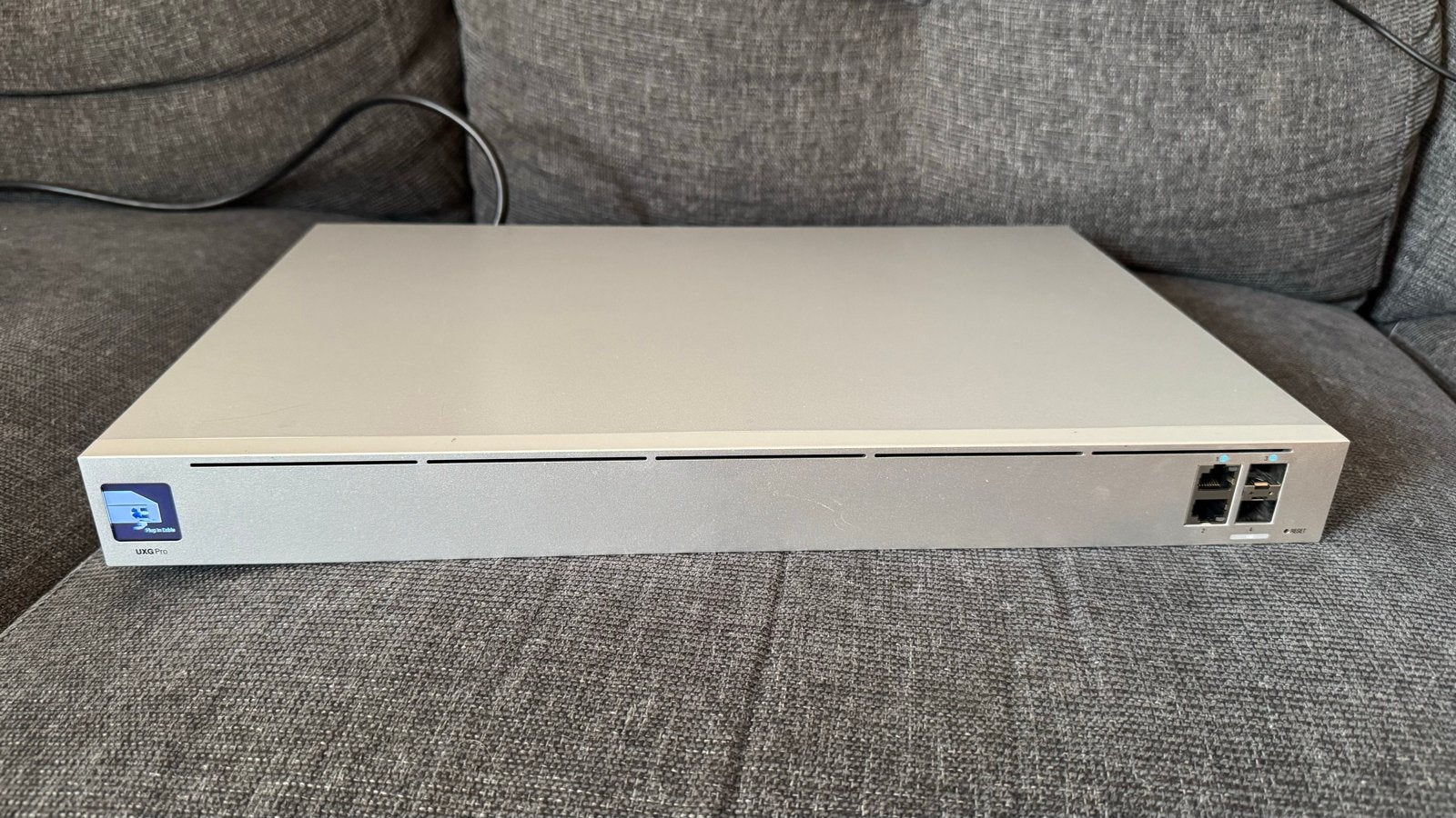 Ubiquiti UniFi UXG Pro Gateway, Ophalen of Verzenden, Gebruikt, Router met modem