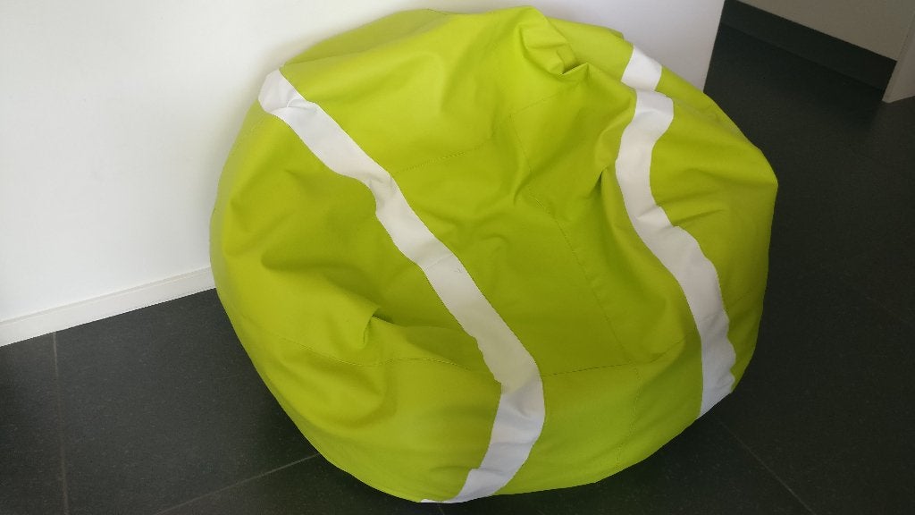 Zitzak tennisbal, Ophalen, Zo goed als nieuw