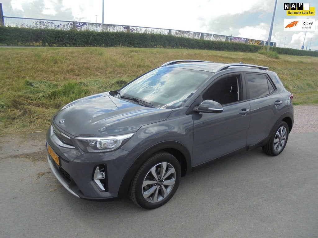 Kia Stonic Kia Stonic 1.0 T-GDI MHEV airco lmv camera 29.000, Voorwielaandrijving, 450 kg, Gebruikt, 100 pk