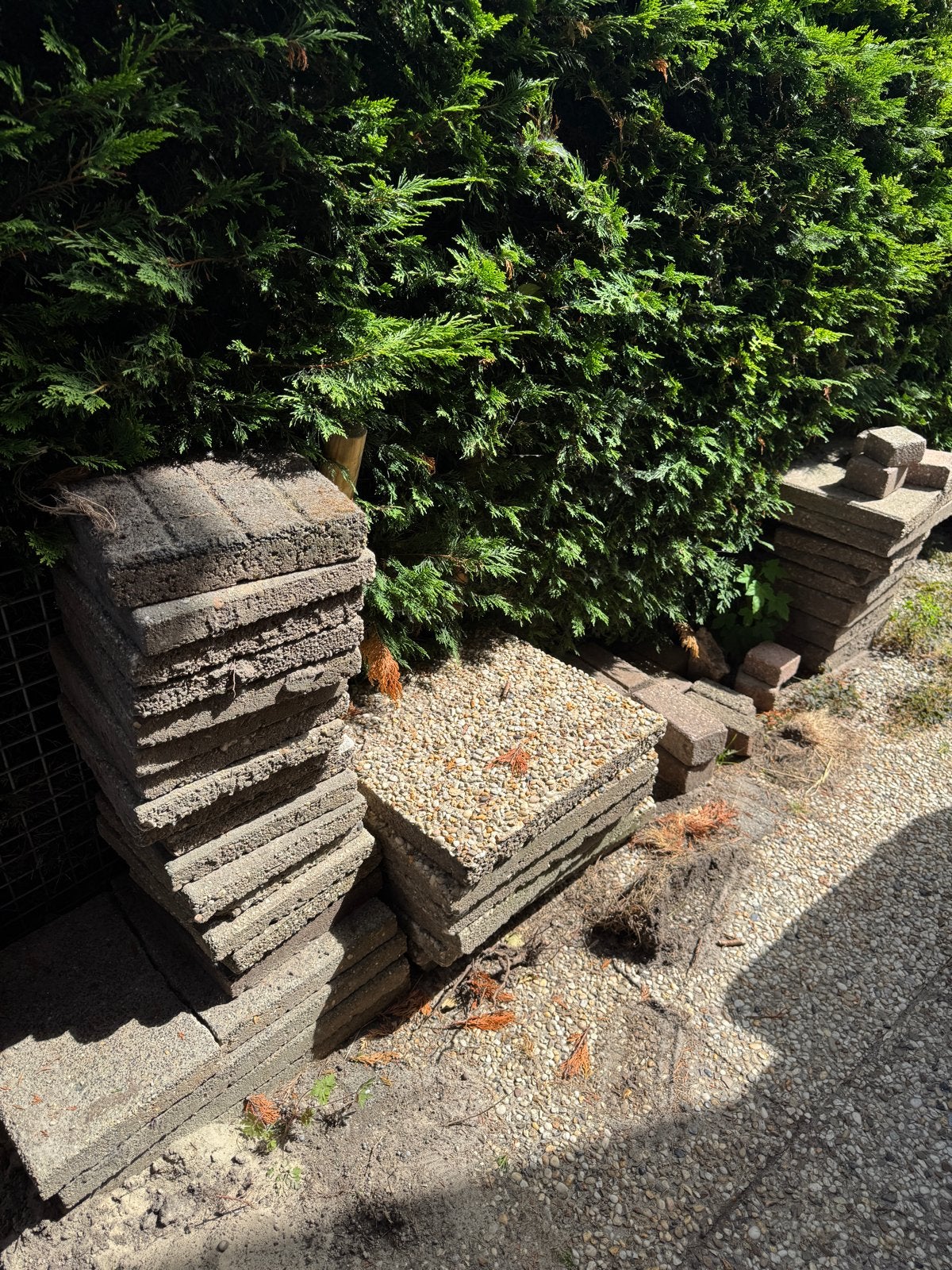Diverse gebruikte terrastegels en klinkers, Ophalen, Gebruikt, Klinkers, Minder dan 5 m²