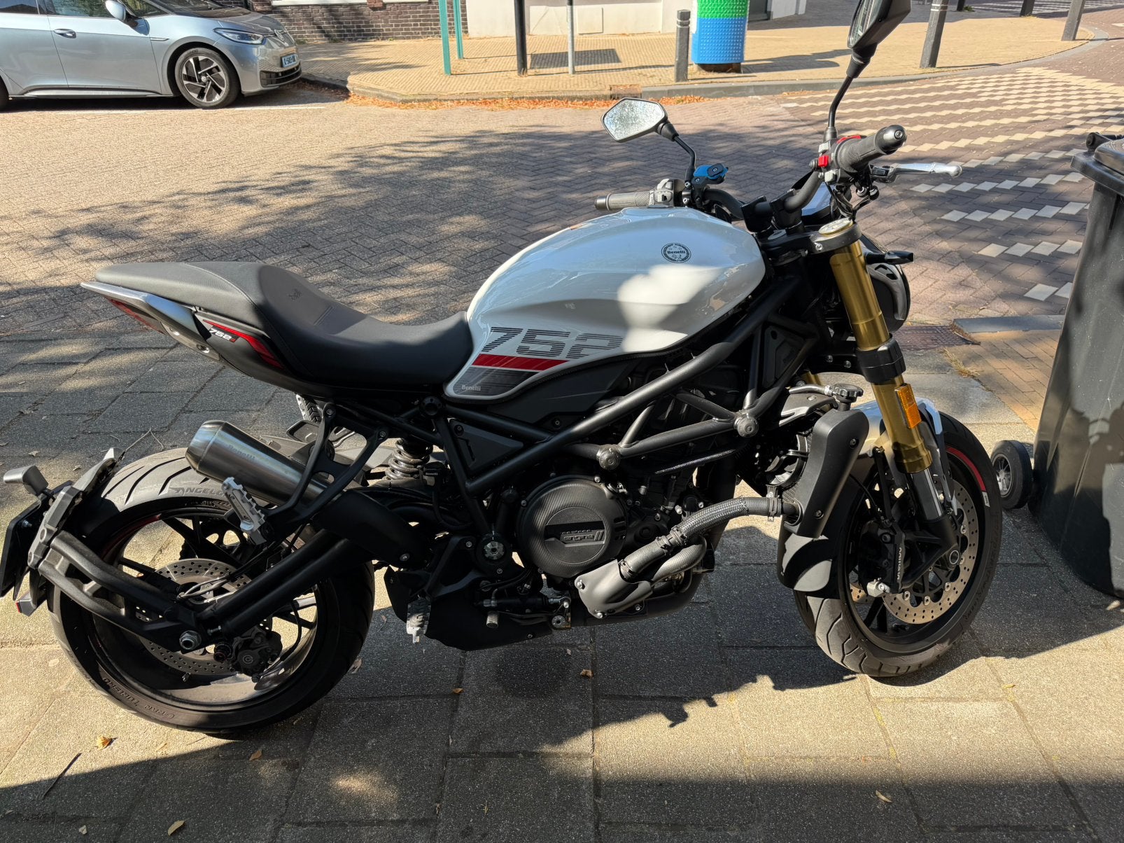 Benelli 752S Wit, Motoren, 2 cilinders, Motorrijbewijs A, Particulier, Handgeschakeld