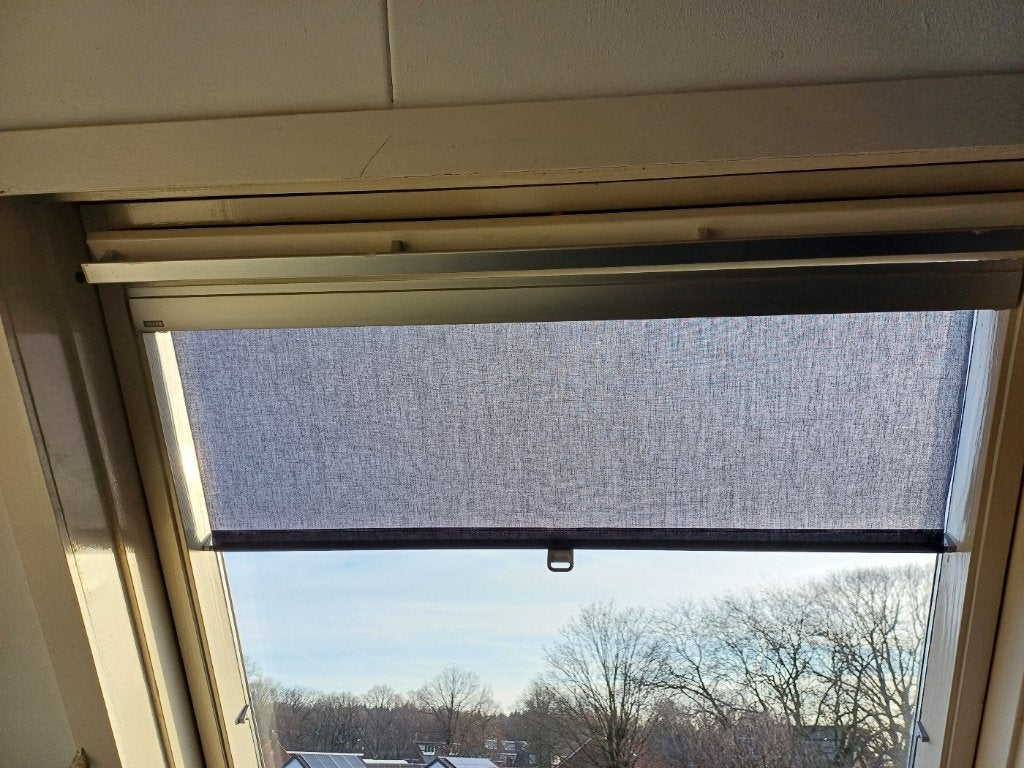 donkerblauw rolgordijn voor Velux dakraam GGL 606, Ophalen, Gebruikt, Blauw, 100 tot 150 cm