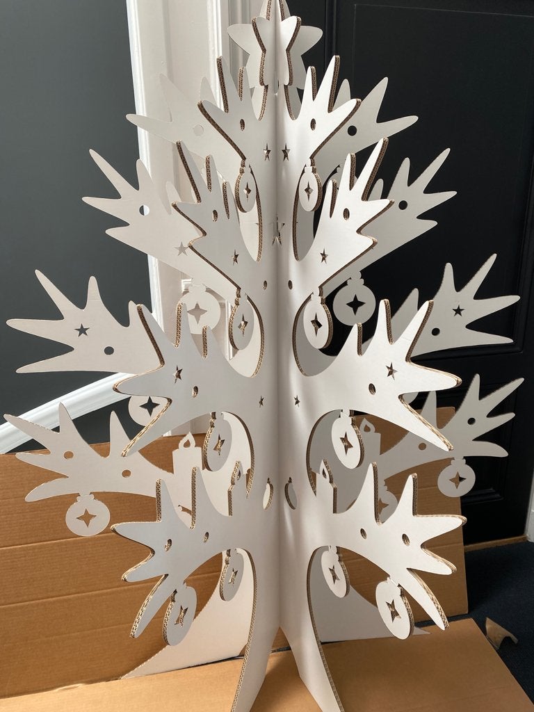 kerstboom van karton, Ophalen, Zo goed als nieuw