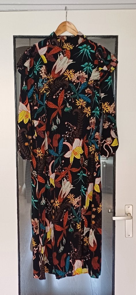 Stijlvolle boho jurk met bloemen en lange mouwen (40/42), Maat 38/40 (M), H&M, Ophalen of Verzenden, Zo goed als nieuw
