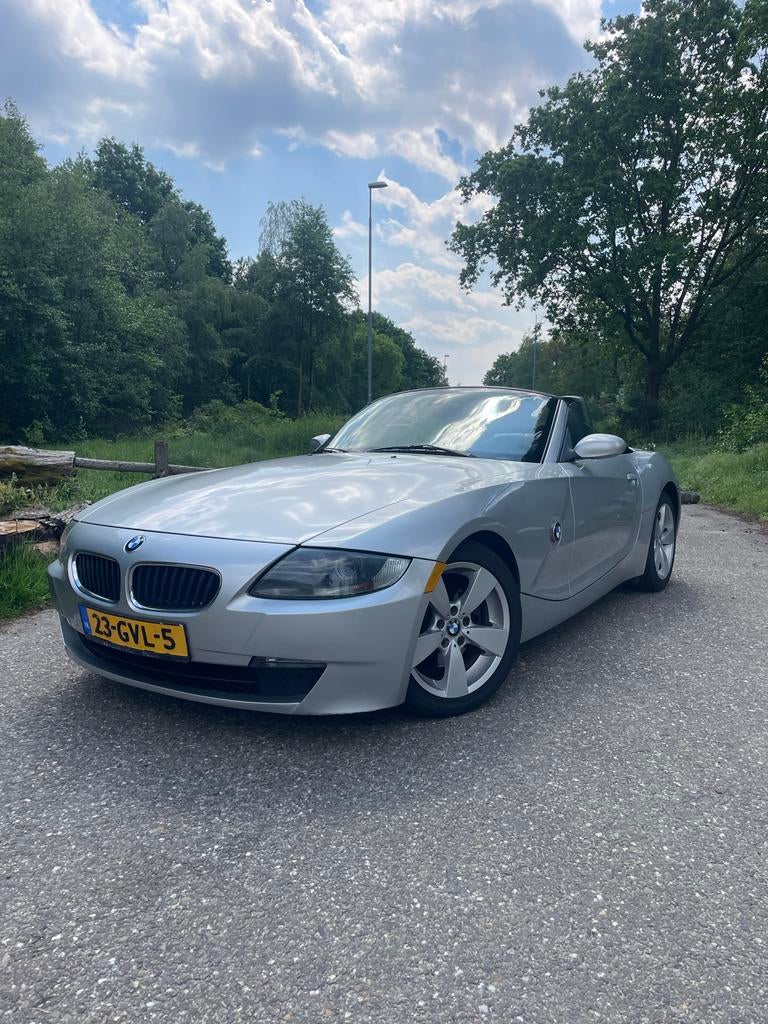 BMW Z4 3.0i Cabrio 2006 Grijs nieuwe APK, Auto's, Automaat, Achterwielaandrijving, 1280 kg, Zwart