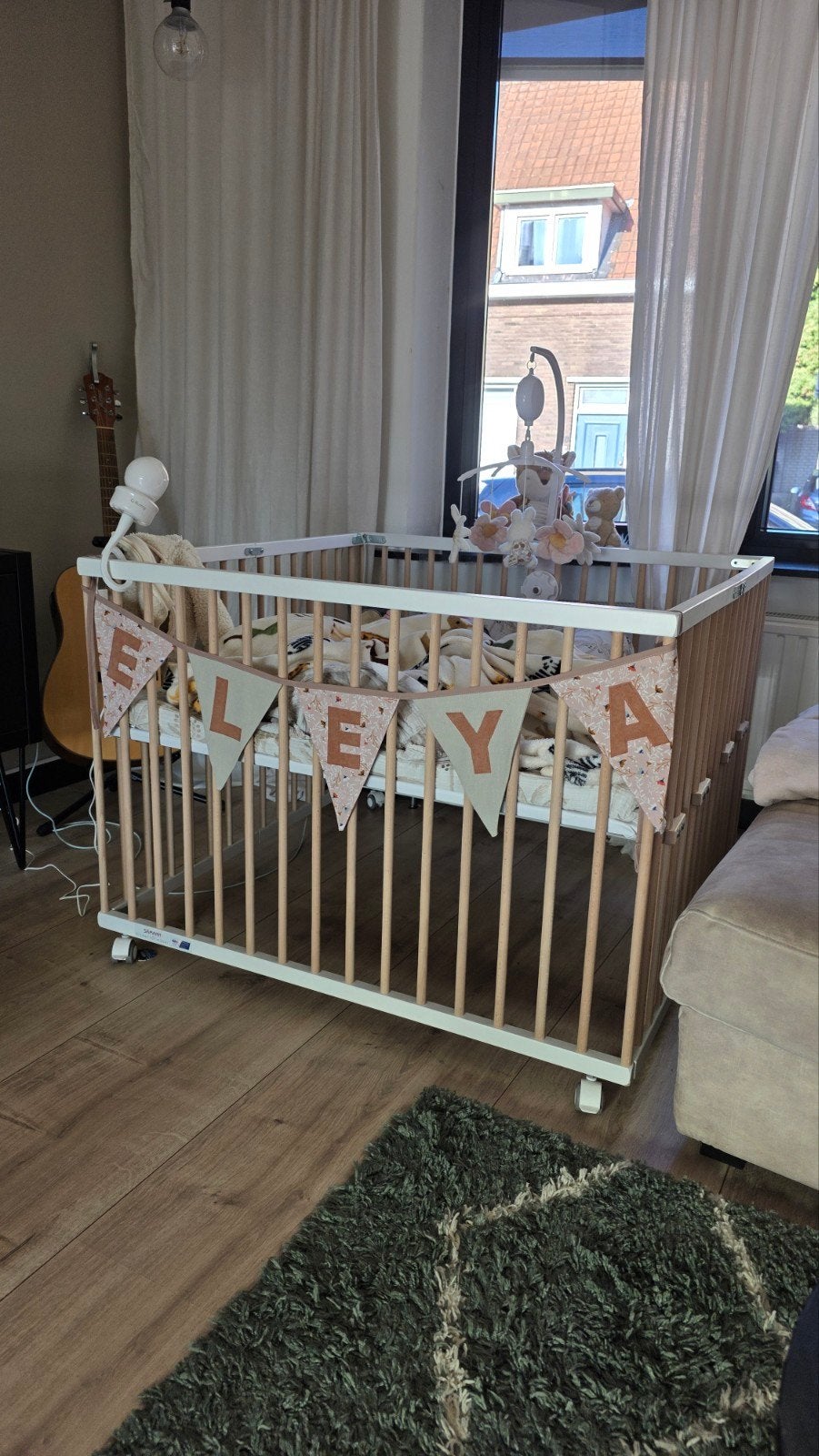 Inklapbare en in hoogte verstelbare babyboxen, Kinderen en Baby's, Ophalen, Zo goed als nieuw, Vierkant, In hoogte verstelbaar