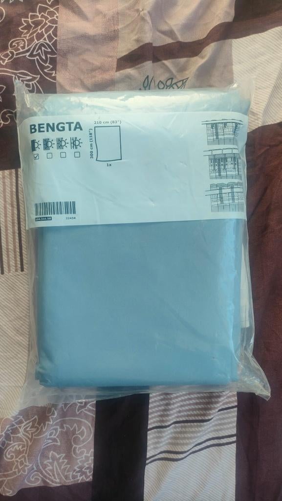 IKEA BENGTA Blackout Curtain – Unused – 210x300 cm, Huis en Inrichting, Stoffering | Gordijnen en Lamellen, Ophalen, 200 cm of meer