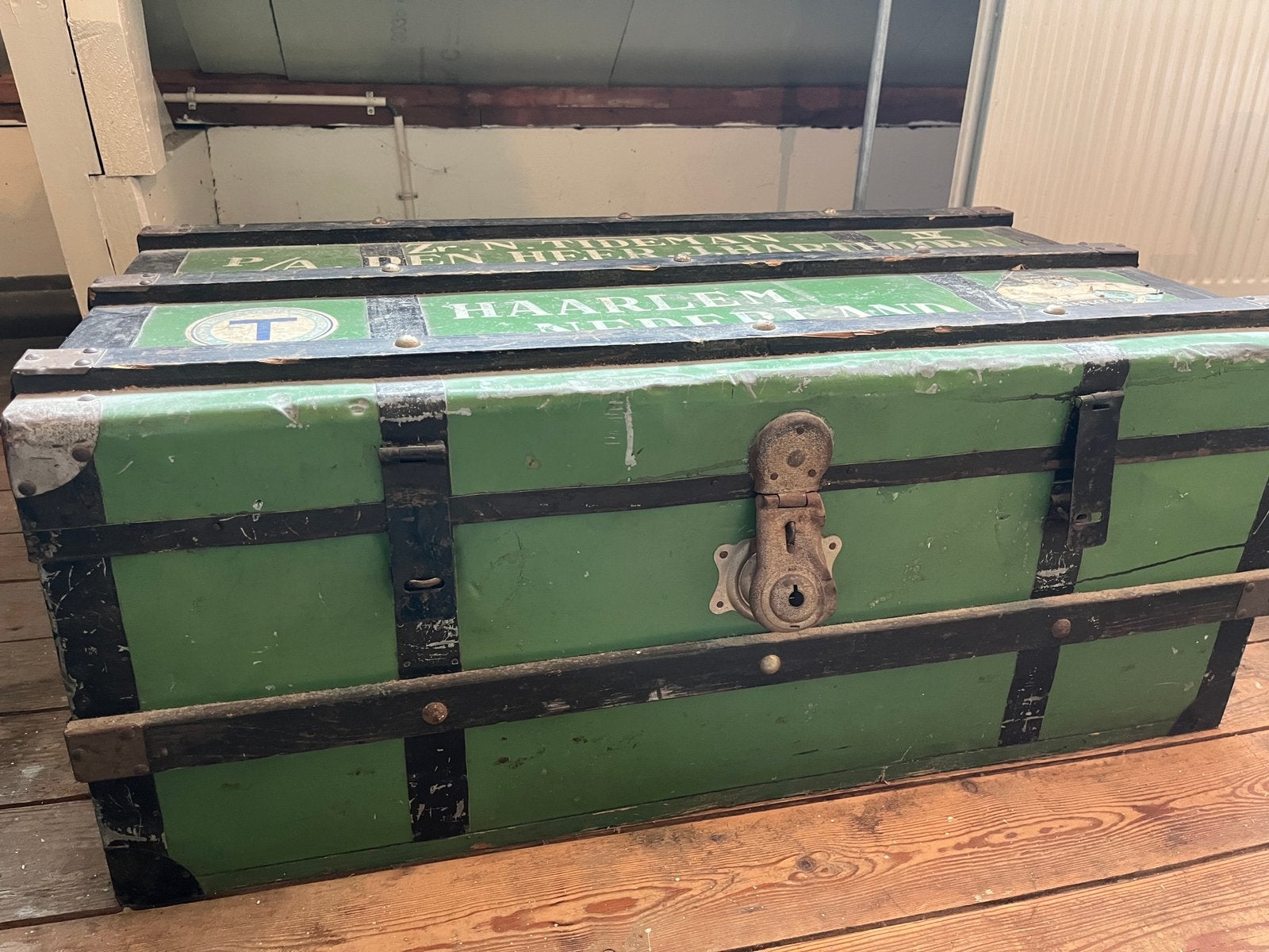 Zeer mooie groene hutkoffer, Ophalen, Gebruikt, 50 tot 100 cm, 5 – 50