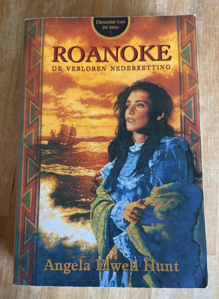 Roanoke Angela Elwell Hunt, Boeken, Gelezen, Angela Elwell Hunt, Ophalen of Verzenden, Amerika