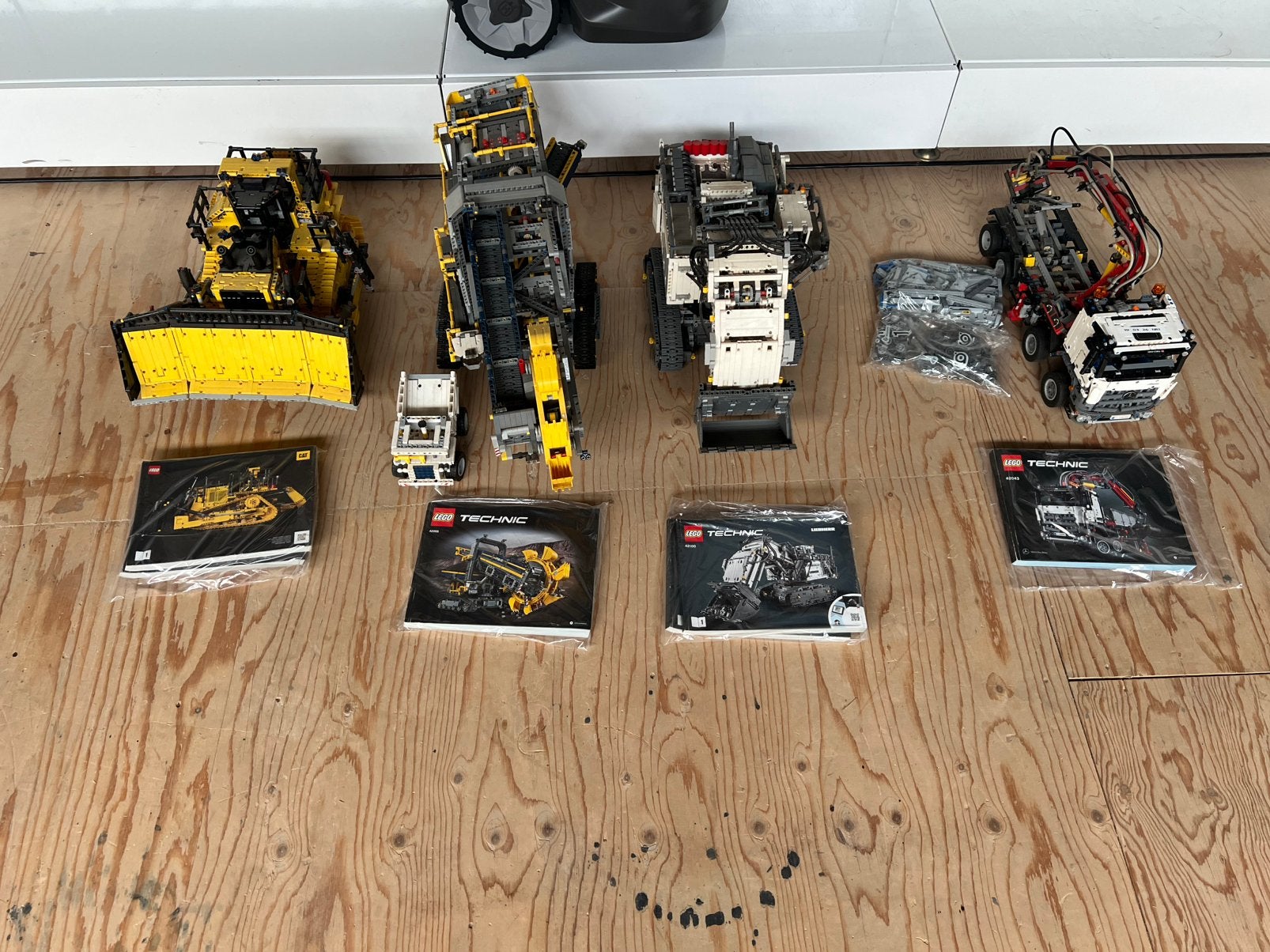 Lego Technic 42055, 42100, 42043 en 42131, Lego, Ophalen of Verzenden, Zo goed als nieuw, Nvt