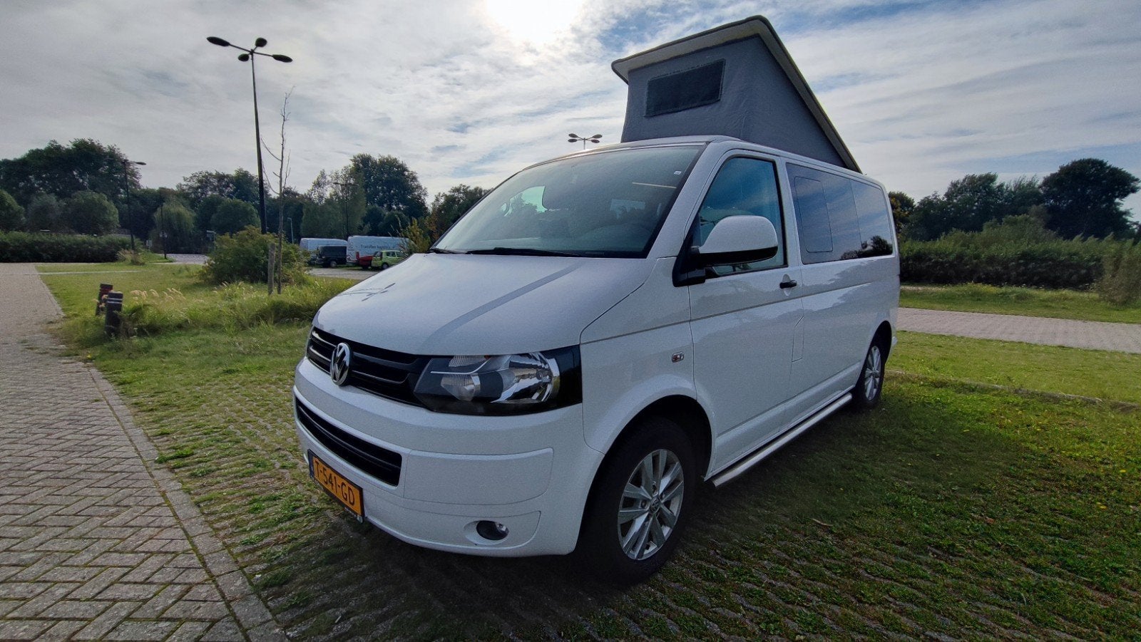 VW Transporter Camper Bj 2014 2.0 TDI 140pk Standkach, Zonne, Buscamper of Camperbus, Koelkast, Volkswagen, Diesel