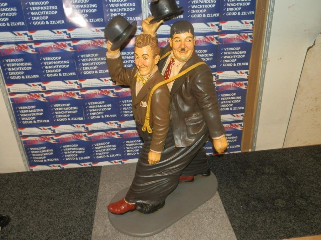 Beeld Laurel en Hardy lopend, Verzamelen, Ophalen of Verzenden, Nieuw, Mens