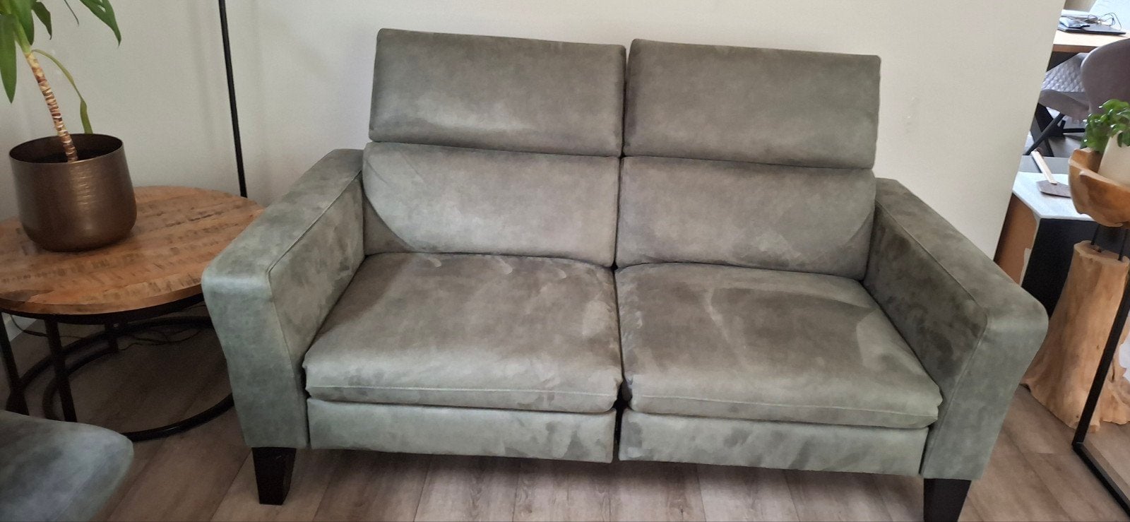 Comfortabele bank met relaxfunctie en 2-zitsbank, Ophalen, 100 tot 125 cm, Tweepersoons, Zo goed als nieuw
