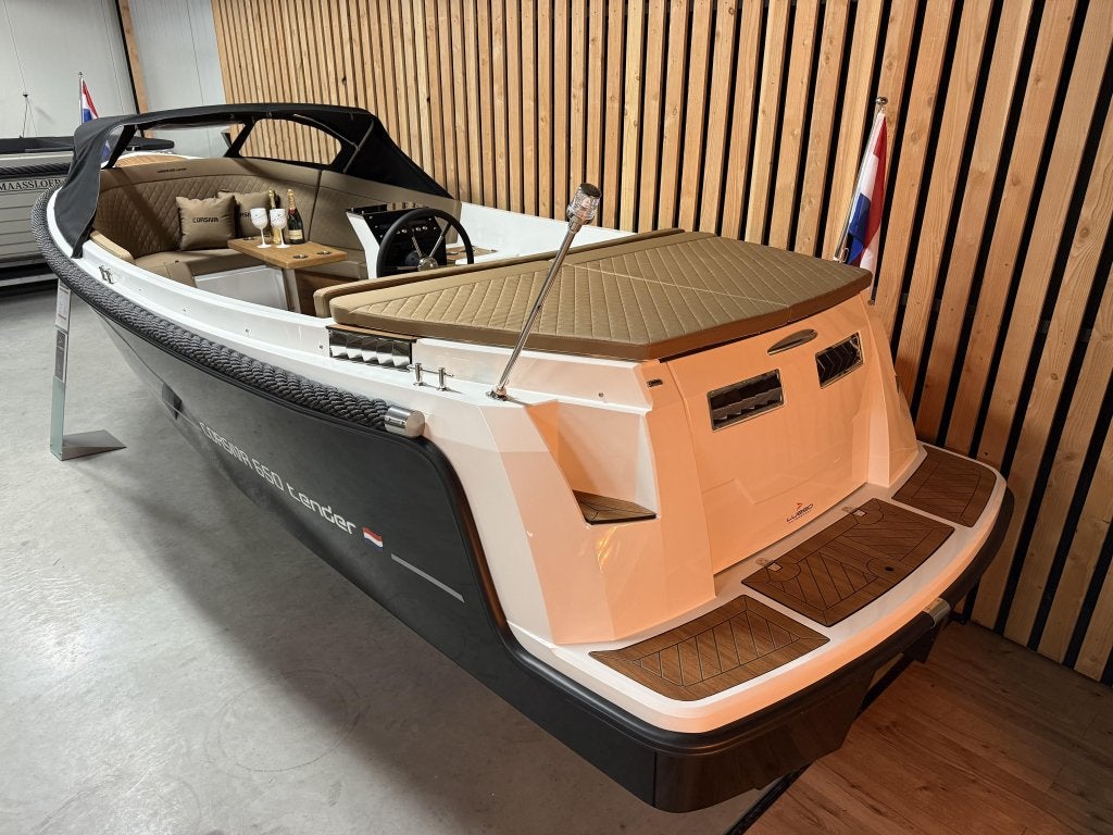 NwStaat! CORSIVA 650 EXCLUSIVE '90PK SUZUKI' OPTIES! 2026!, Tender, 0 cm, Zo goed als nieuw, 2 m