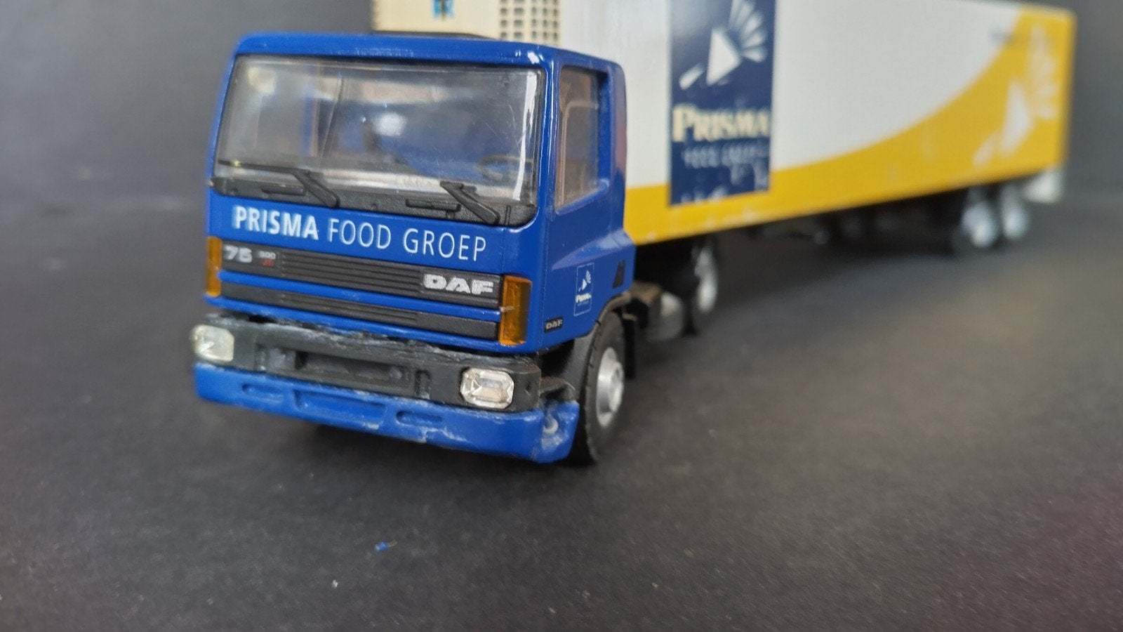 Daf 75 Prisma Food Group 1:50 Lion Car Pol, Hobby en Vrije tijd, Modelauto's | 1:50, Verzenden, ., Zo goed als nieuw, Lion