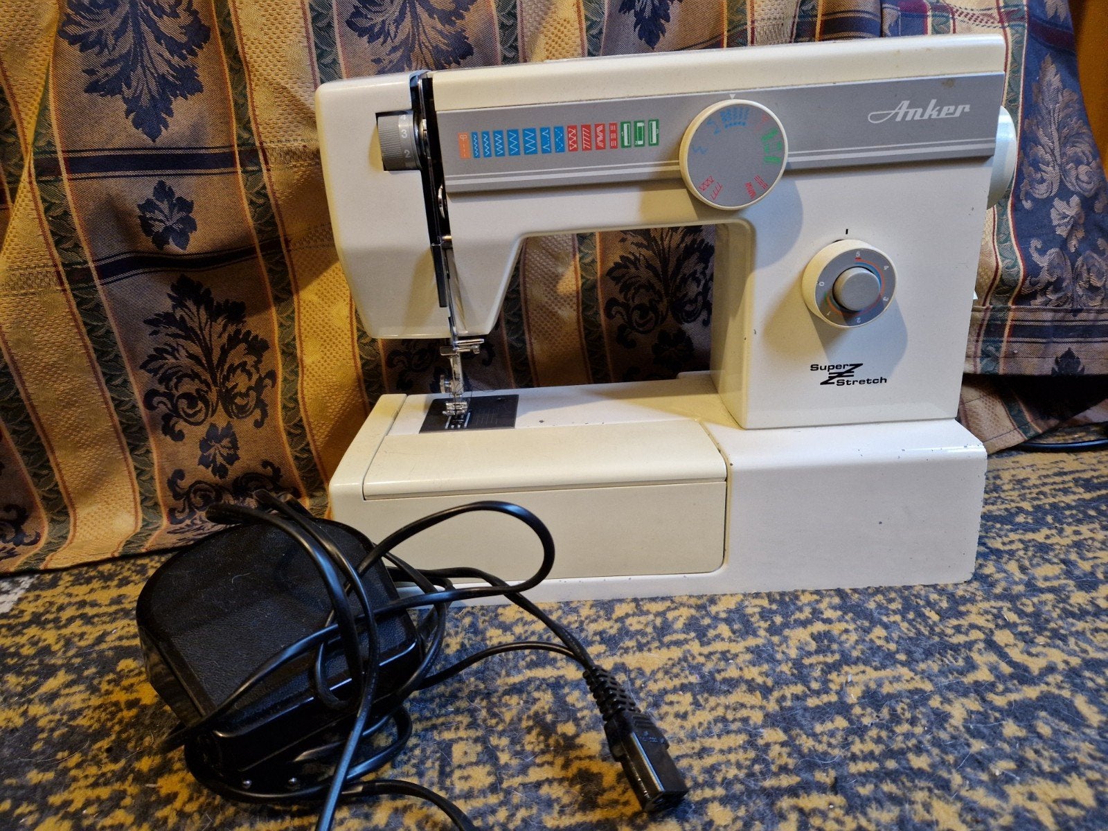 Anker Super Z Stretch Naaimachine, Ophalen, Gebruikt, Naaimachine, Overige merken
