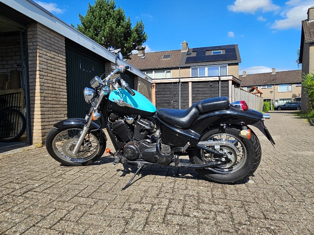 Honda VT600 Shadow 1997 – rijdend project / bobber / chopper, 2 cilinders, Chopper, Gebruikt, Particulier