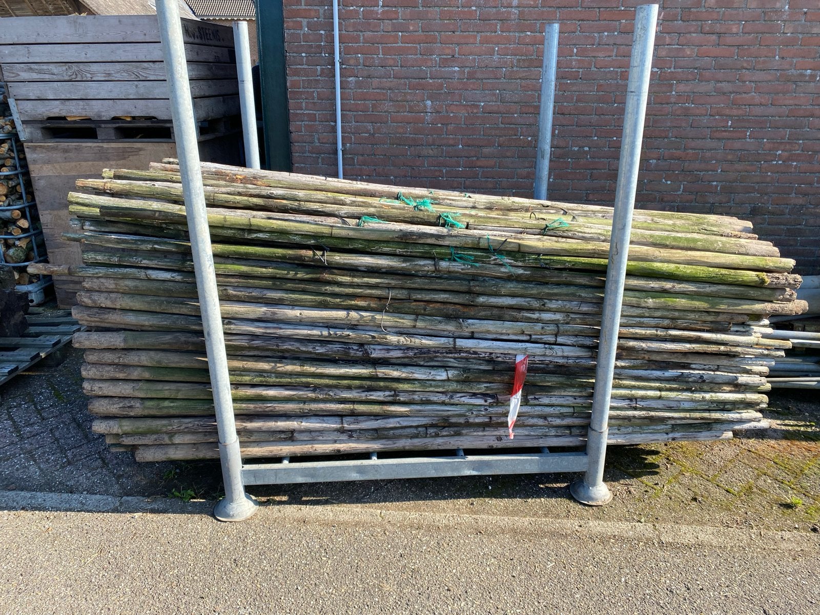 Gebruikte gecreosoteerde boompalen, Ophalen, Gebruikt, 250 cm of meer, Palen