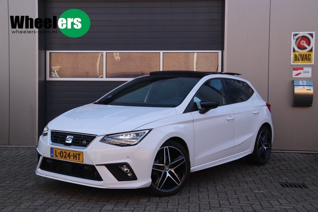 SEAT Ibiza 1.0 TSI FR Business Intense Plus, Pano, Camera, S, Origineel Nederlands, Bedrijf, Handgeschakeld, 570 kg