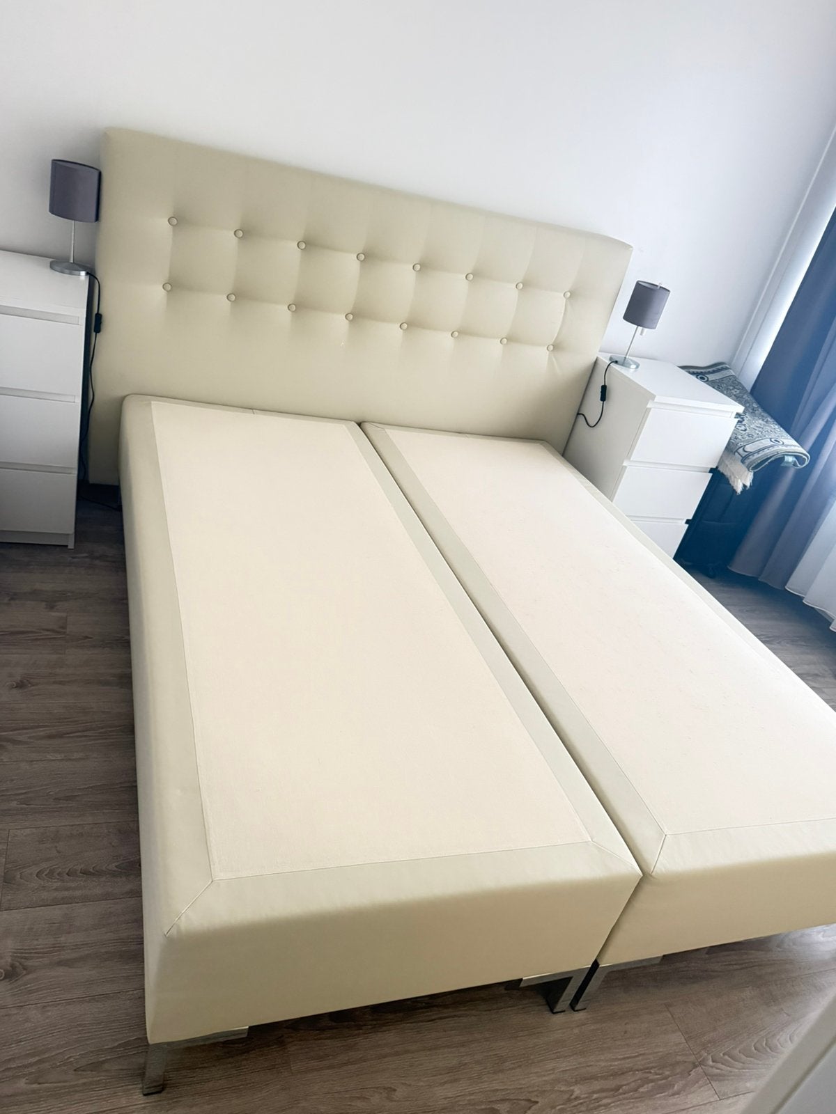 Boxspring, Ophalen, Beige, Tweepersoons, Zo goed als nieuw