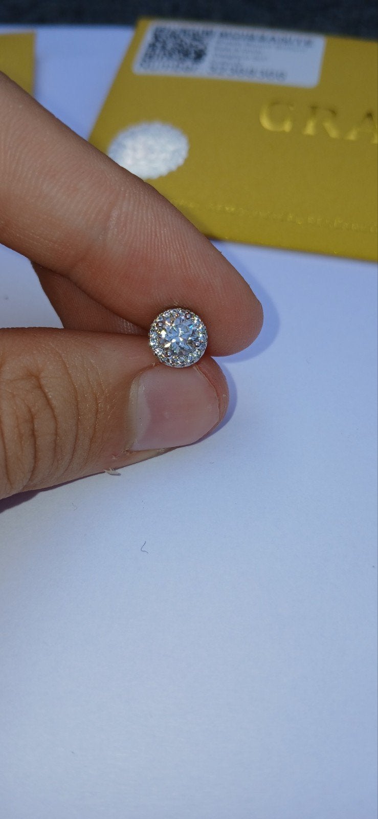 Zilveren Moissanite Halo Oorbellen 0.5ct D VVS1 – met GRA, Nieuw, Ophalen of Verzenden, Met edelsteen, Knopjes of Stekers