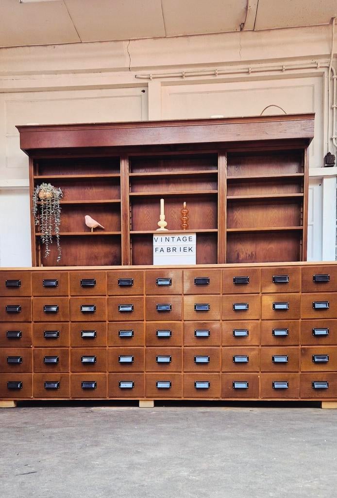 Originele Antieke Apothekerstoonbank Ladekast  uit Berlijn, Huis en Inrichting, Kasten | Ladekasten, Gebruikt, 150 tot 200 cm
