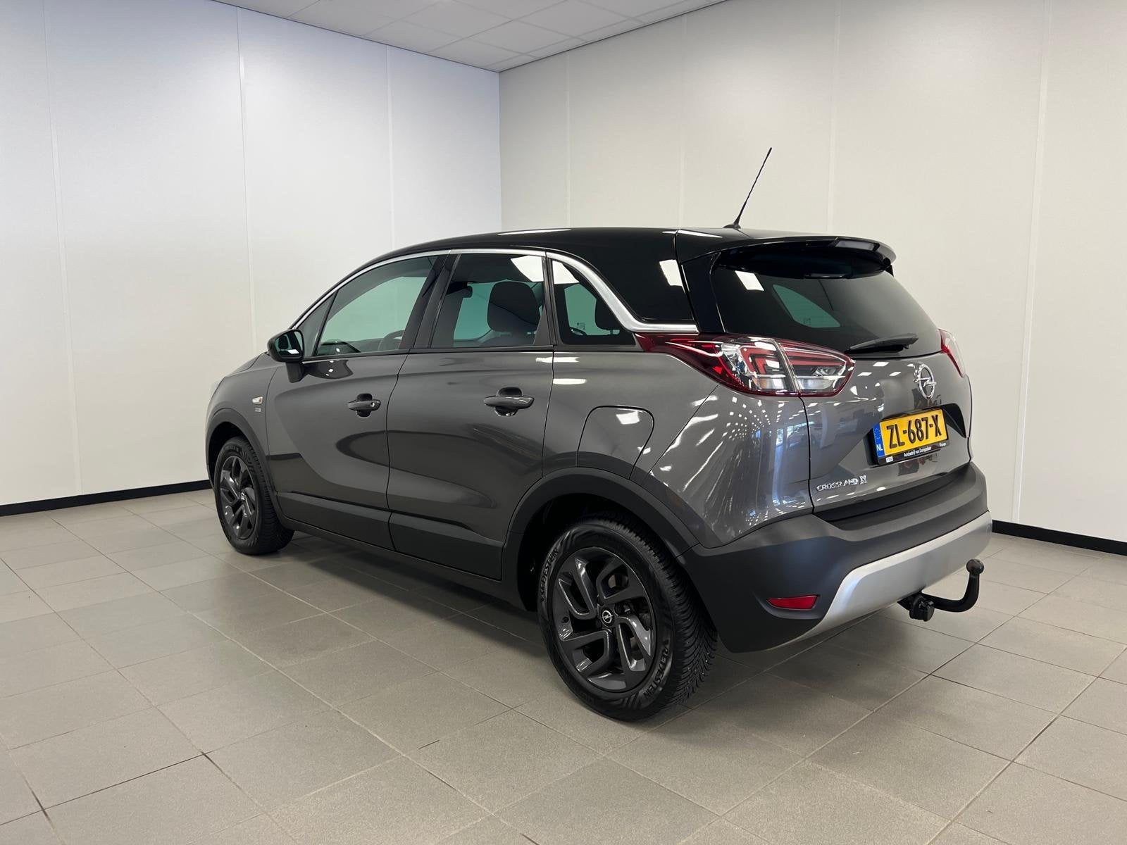 Opel Crossland X 1.2 T. 120 Jaar Edition / Trekh /, Auto's, Voorwielaandrijving, Gebruikt, Euro 6, 1199 cc