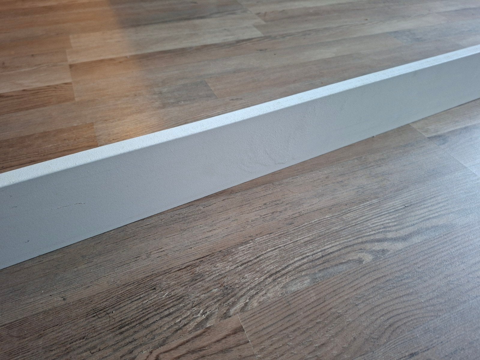 17 meter MDF plint wit 9 cm hoog, Ophalen