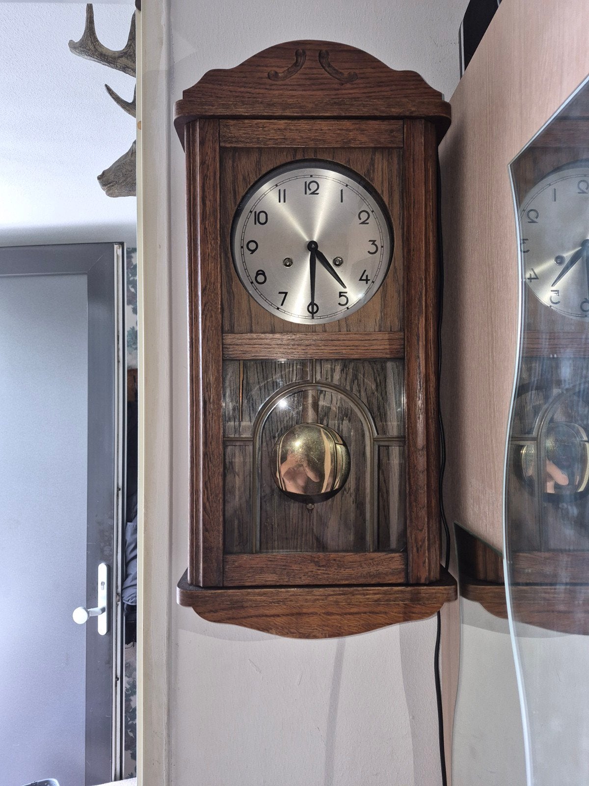 Te koop leuke regulateur klok, Ophalen