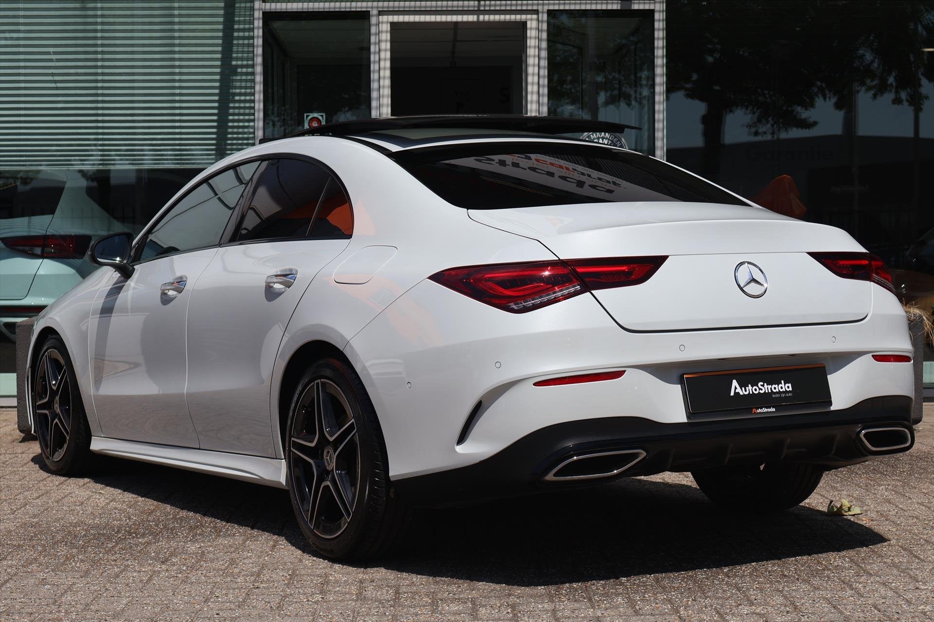 Mercedes CLA Coupé 180 AMG-Line 136PK | Sfeerverlichting |, CLA, 136 pk, Gebruikt, 4 cilinders
