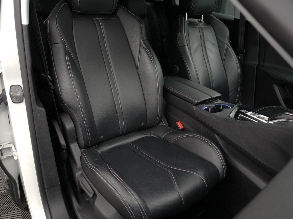 Peugeot 3008 1.2 PureTech Allure Aut- Two Tone, Sport Leder, Auto's, Peugeot, Gebruikt, Met garantie (alle), Wit, Bedrijf