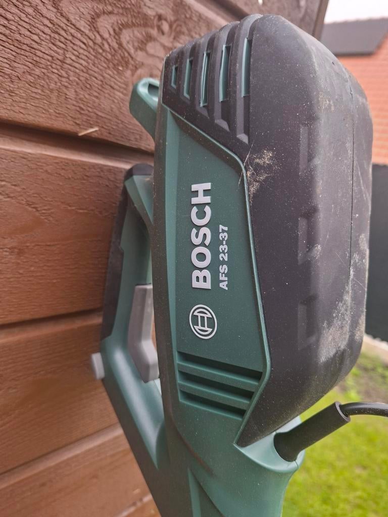 Bosch elektrische bosmaaier - Zo goed als nieuw, Tuin en Terras, Bosmaaiers, Ophalen, Zo goed als nieuw, Elektrisch, Bosch