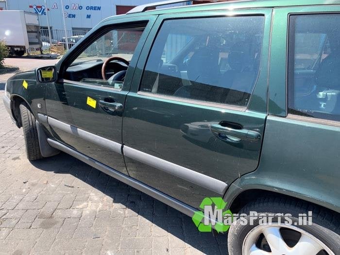 Portier 4Deurs links-achter van een Volvo V70, Gebruikt, -, Deur, -