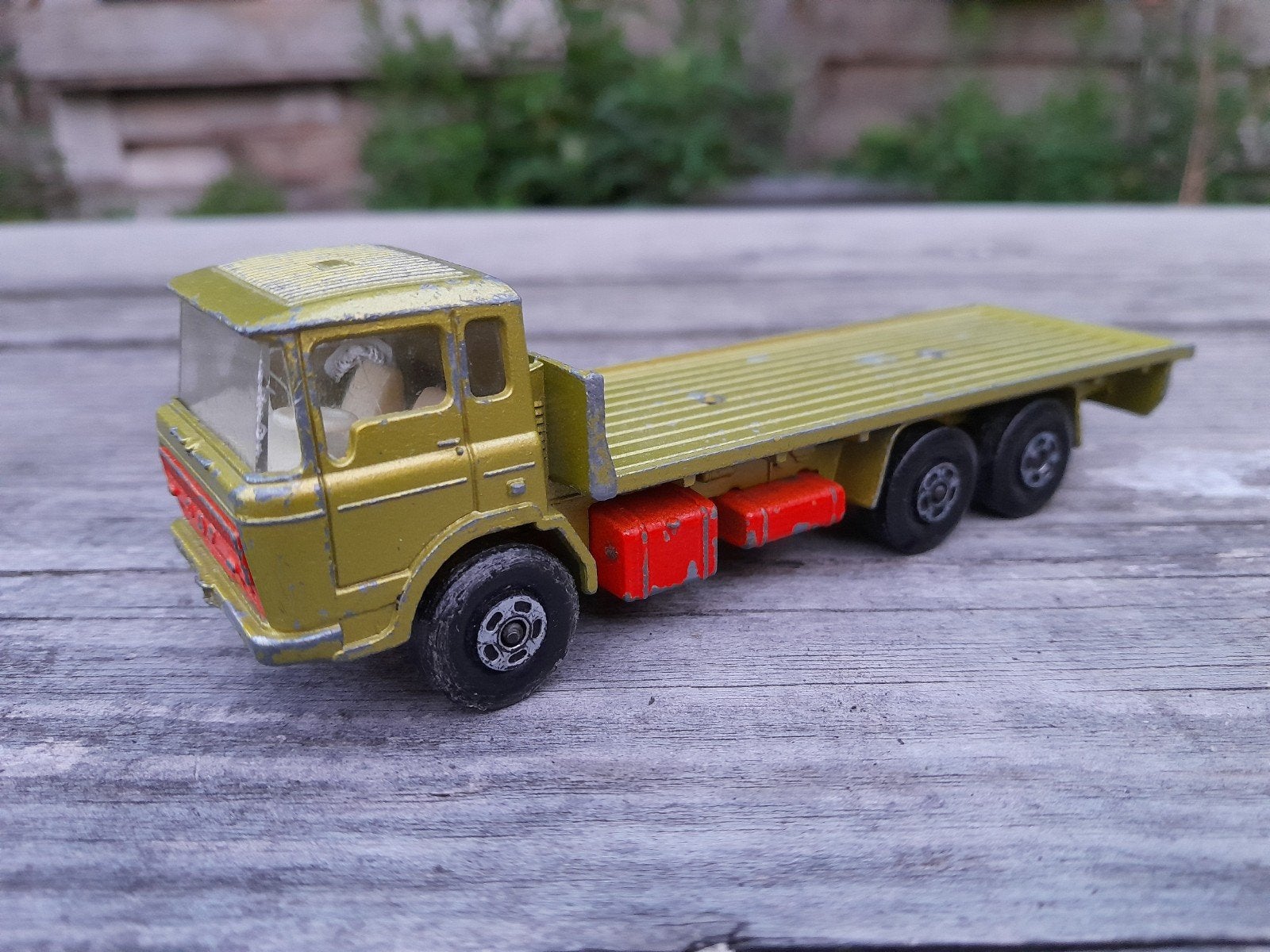 Matchbox daf building transporter 1:66, Ophalen of Verzenden, Bus of Vrachtwagen