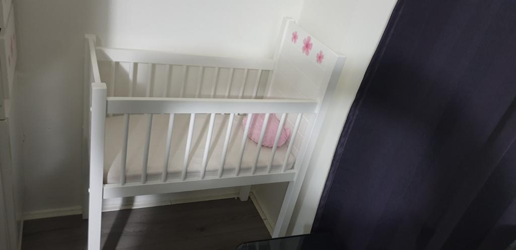 Babykamer bed kast compleet, Kinderen en Baby's, Ophalen of Verzenden