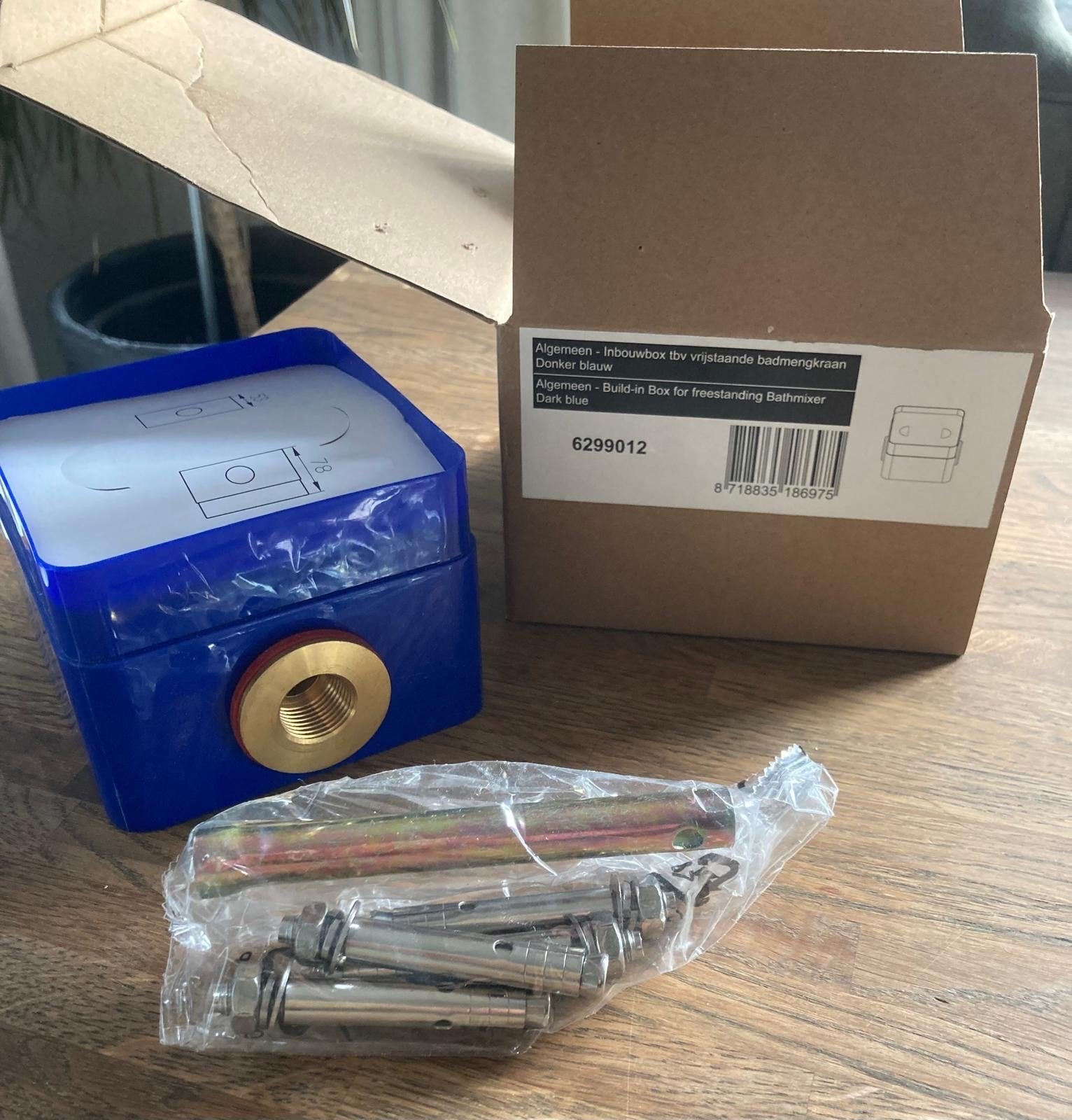 IVY Inbouwbox voor Vrijstaande Badmengkraan - Nieuw, Ophalen of Verzenden, Nieuw, Kraan